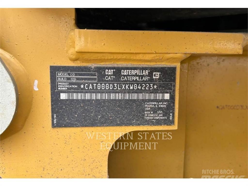 CAT D3 履帶推土機