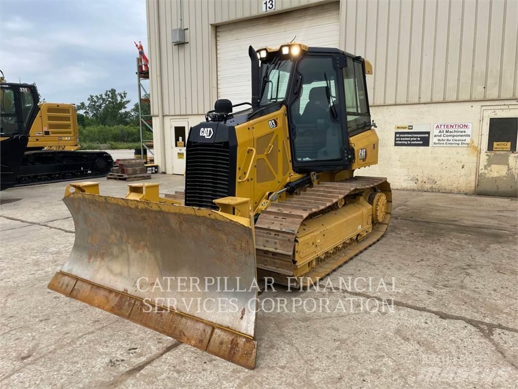 CAT D3 履帶推土機