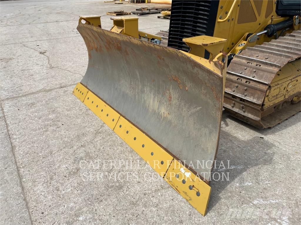 CAT D3 履帶推土機