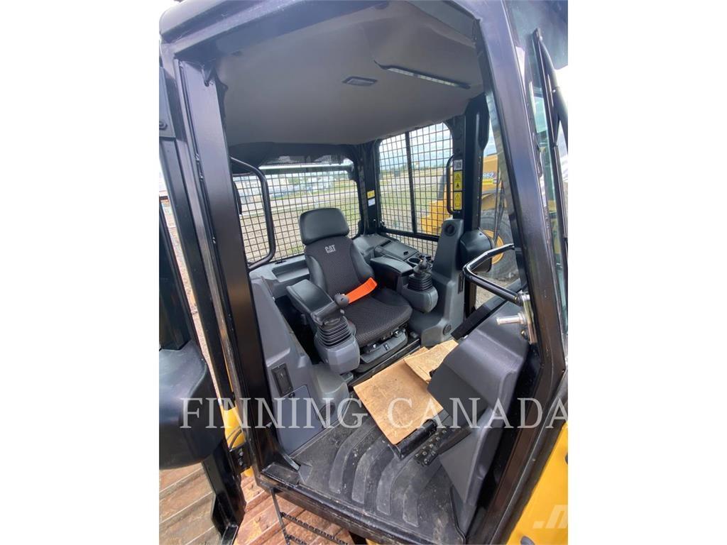 CAT D3-12 履帶推土機