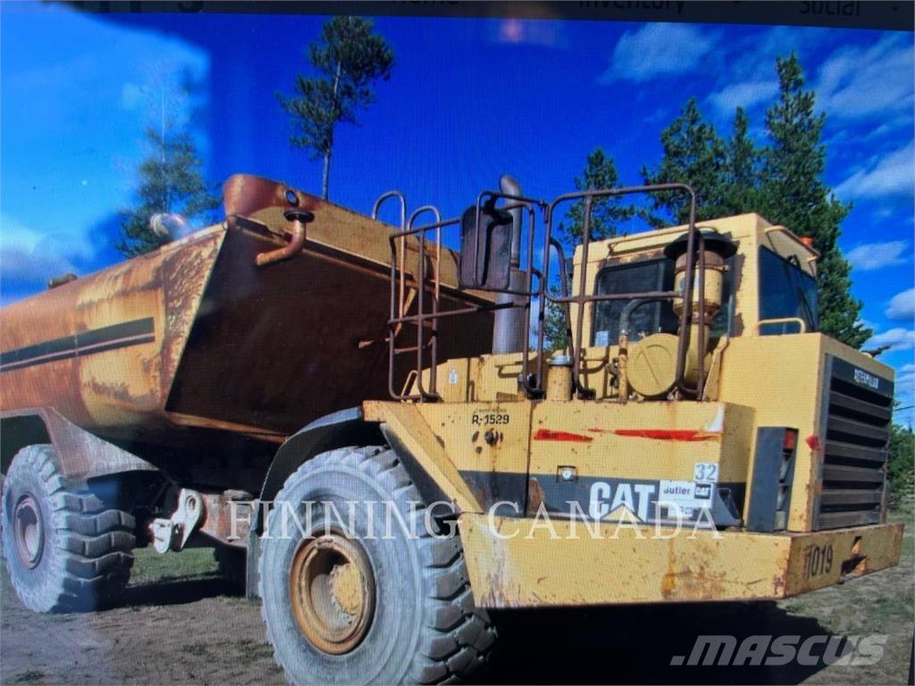 CAT D30D 刮土機
