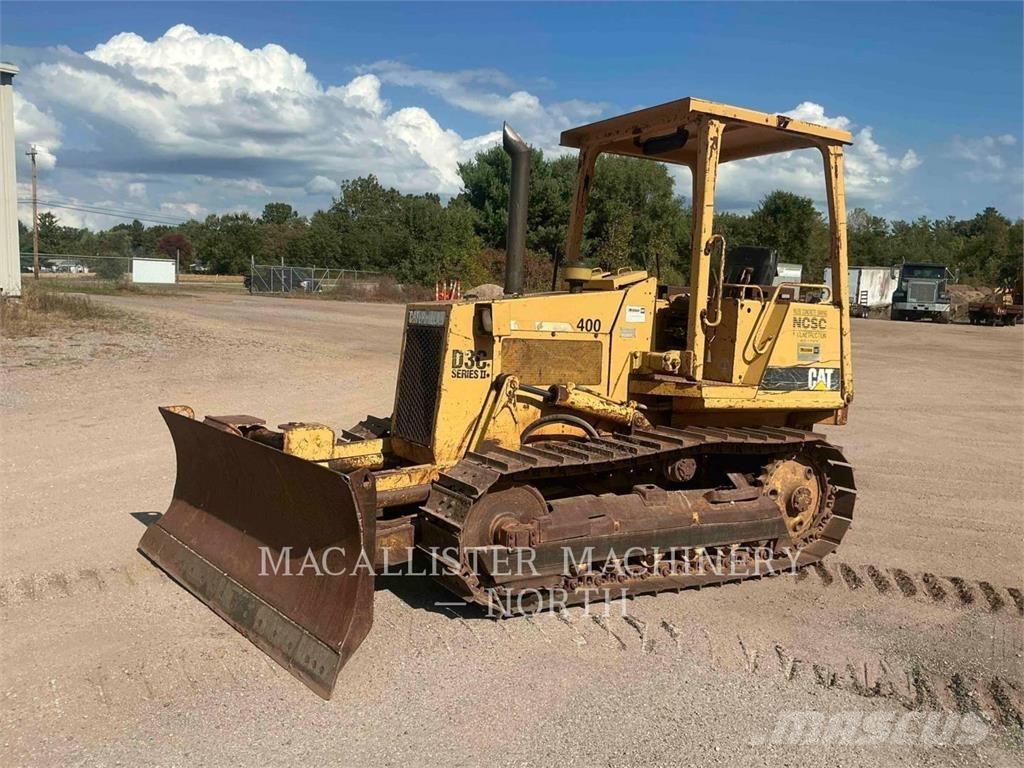 CAT D3CII 履帶推土機
