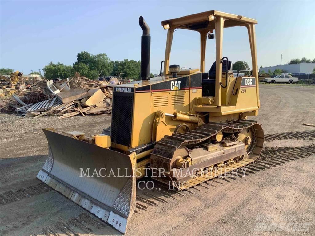 CAT D3CIII 履帶推土機