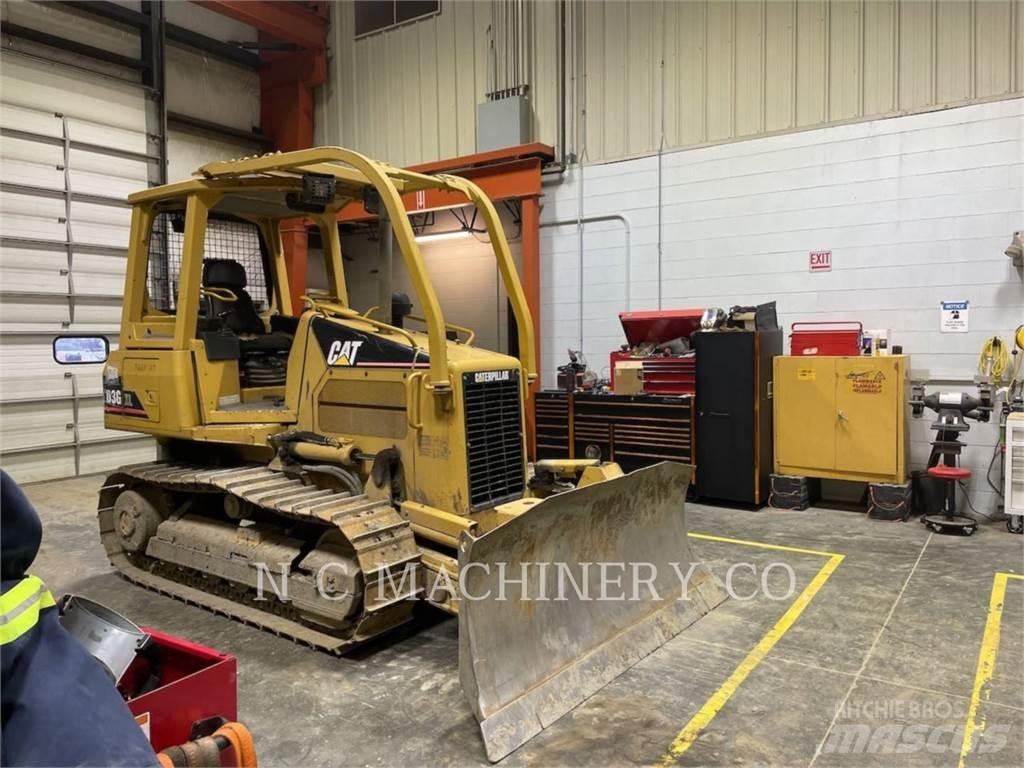 CAT D3G XLCN 履帶推土機