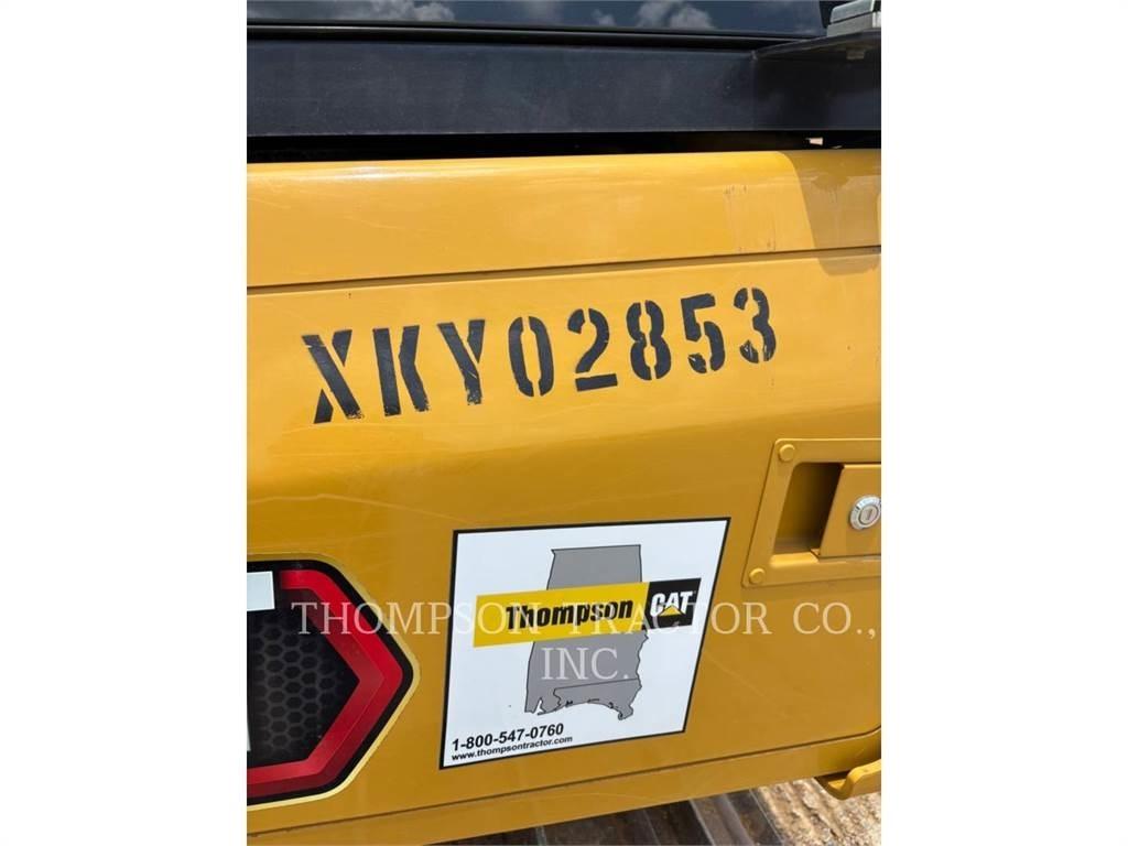 CAT D3LGP 履帶推土機