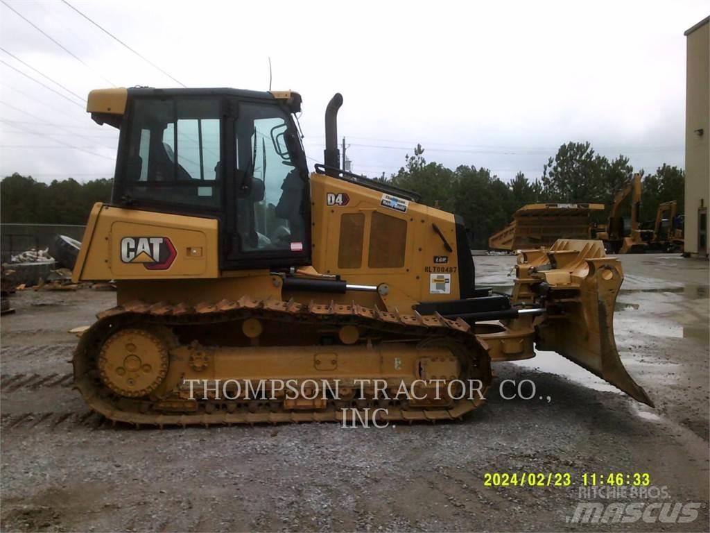 CAT D4 履帶推土機