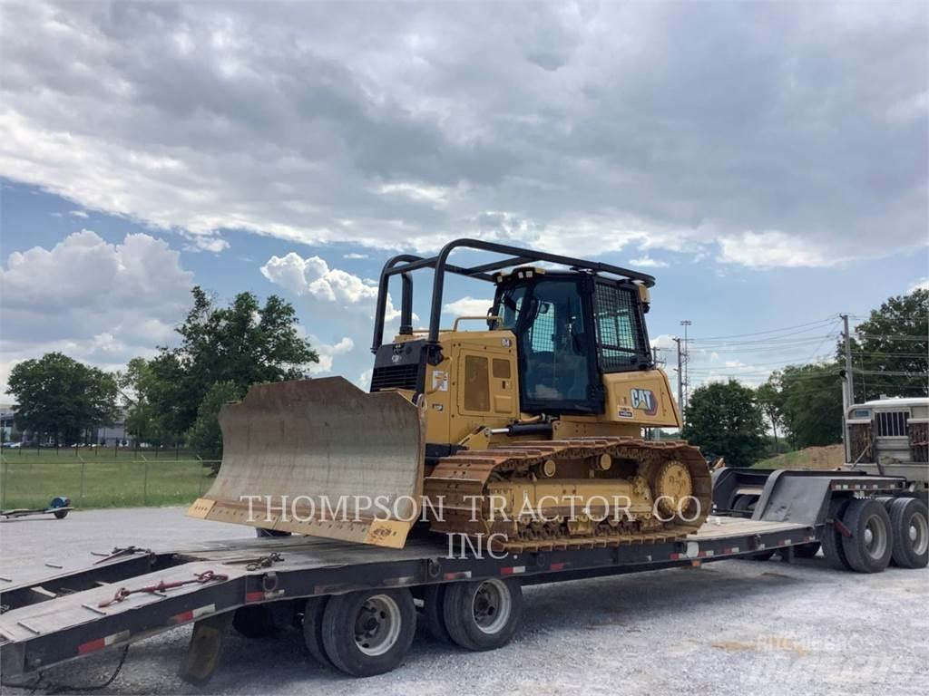 CAT D4 履帶推土機