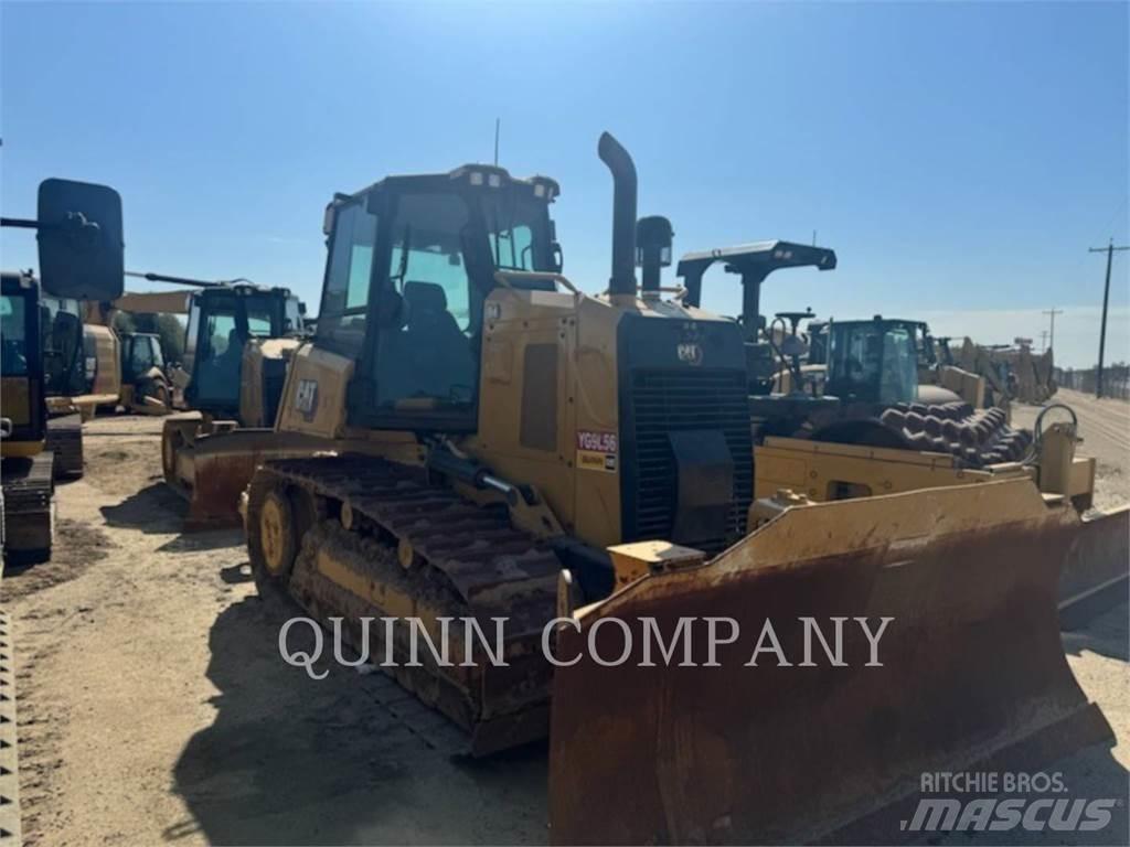 CAT D4 履帶推土機