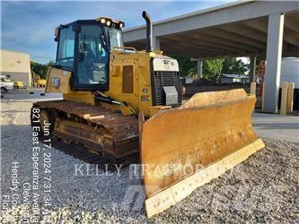 CAT D4 履帶推土機