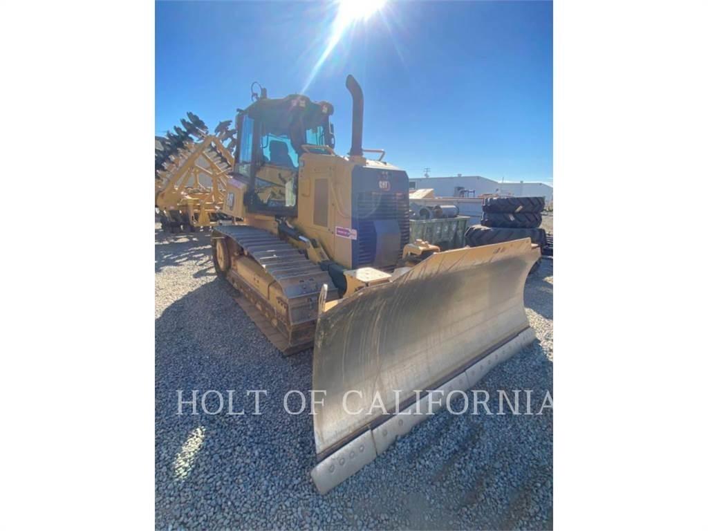 CAT D4 履帶推土機