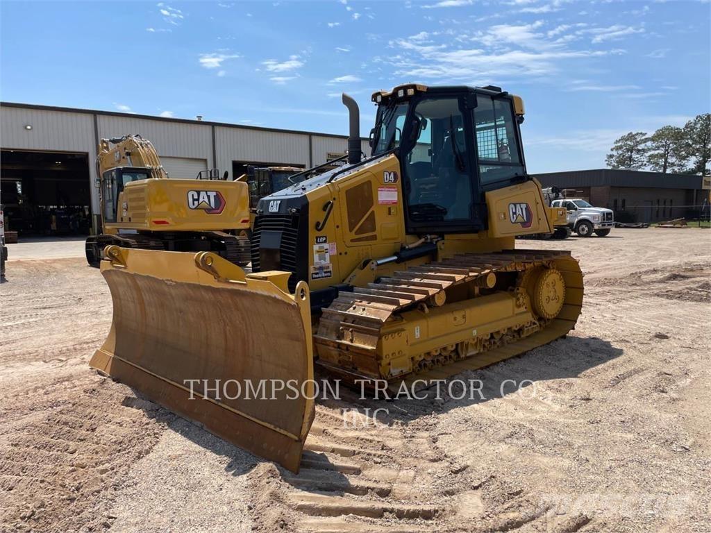 CAT D4 履帶推土機
