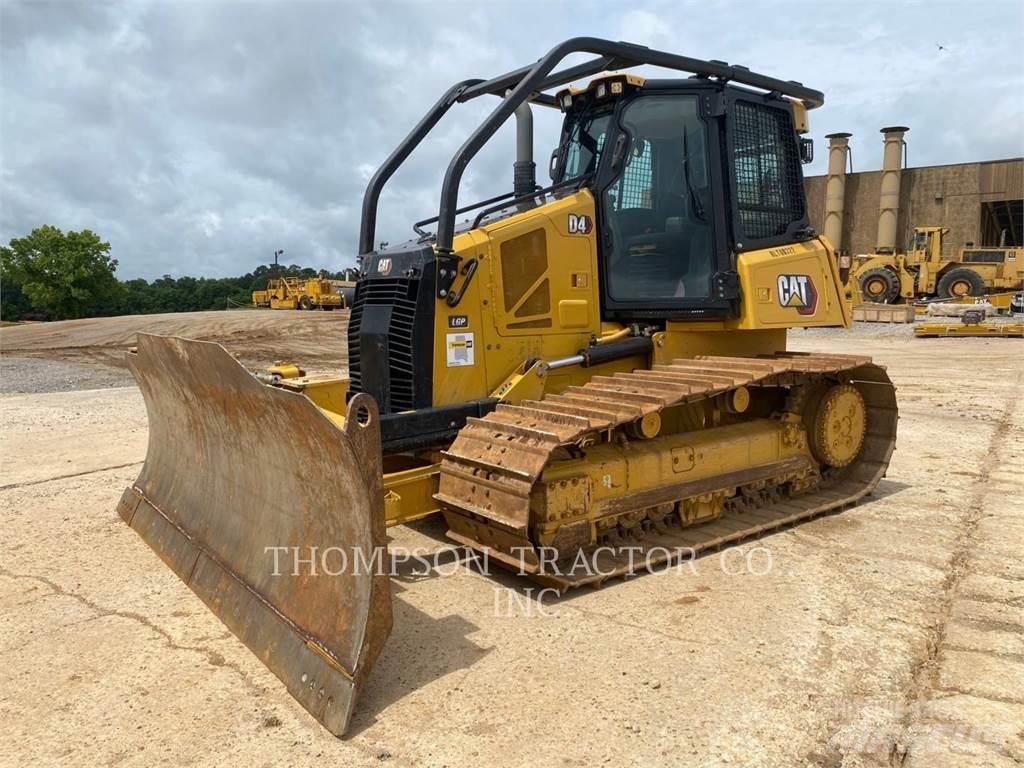 CAT D4 履帶推土機