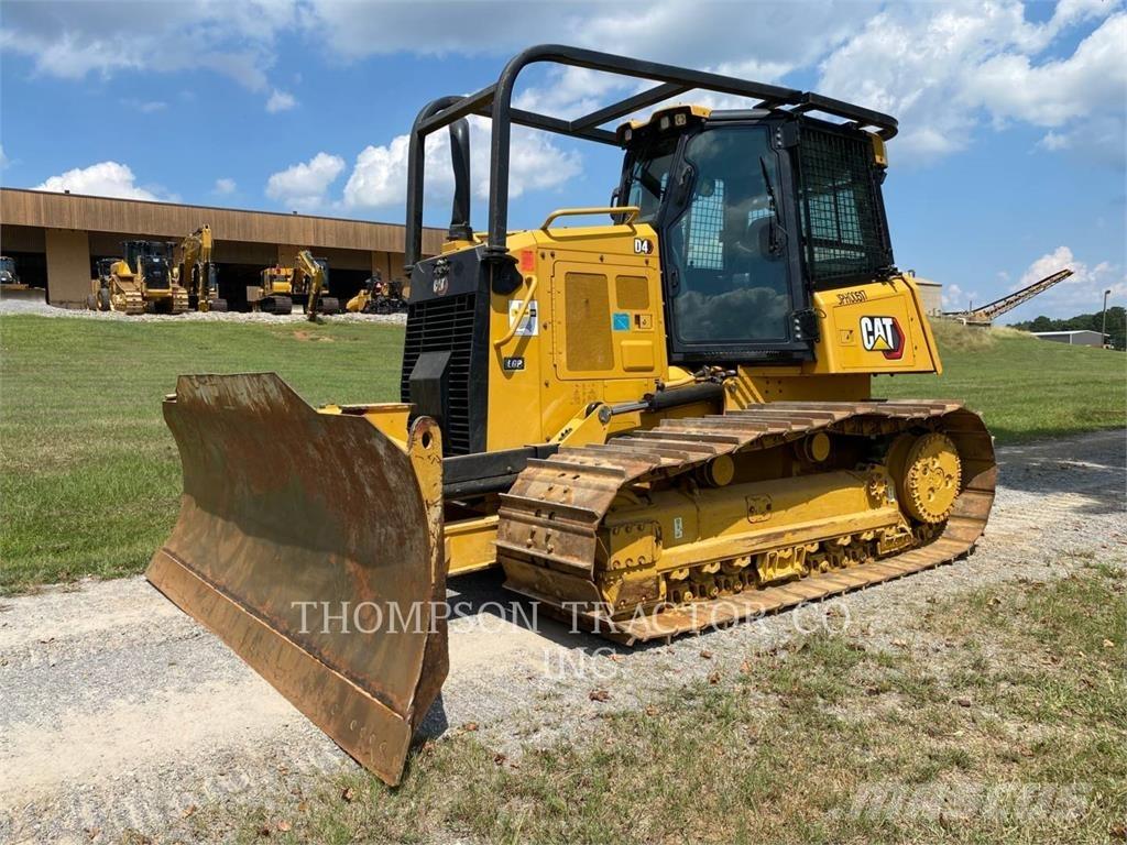 CAT D4 履帶推土機