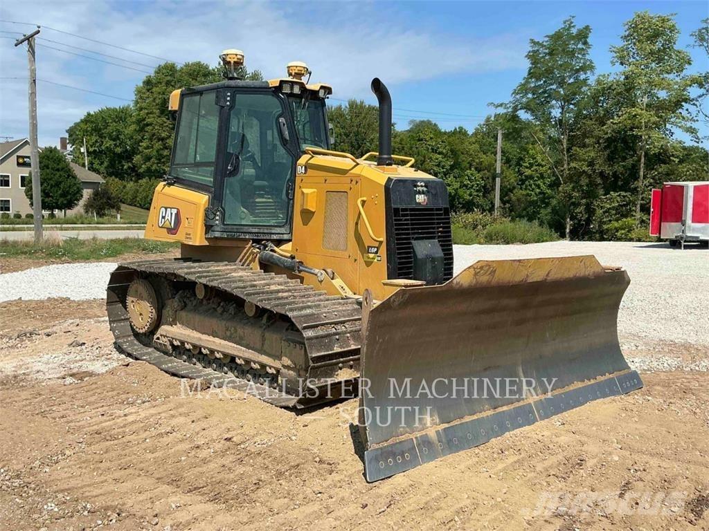 CAT D4 履帶推土機
