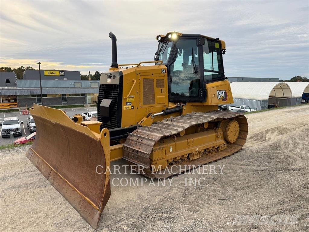 CAT D4 履帶推土機