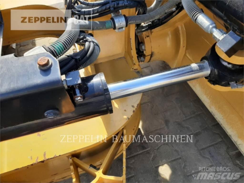 CAT D4-16A 履帶推土機