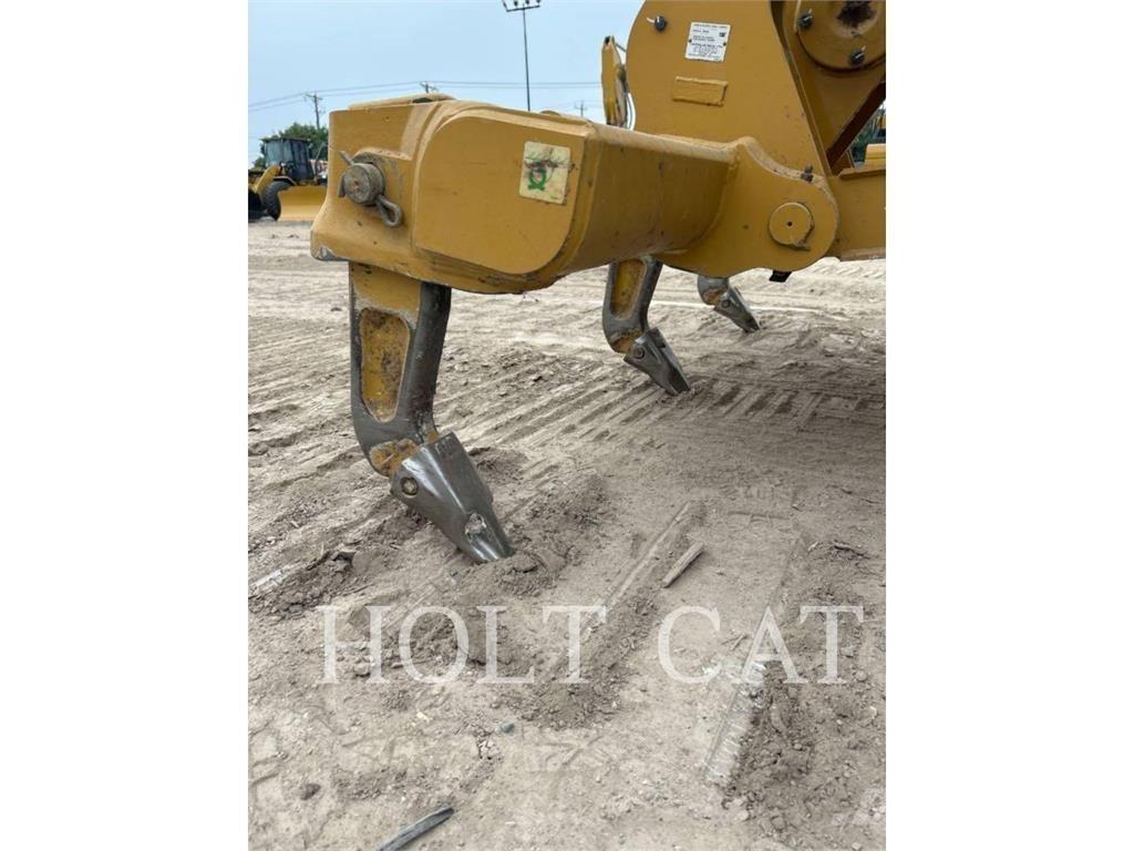 CAT D4 CAB3 履帶推土機