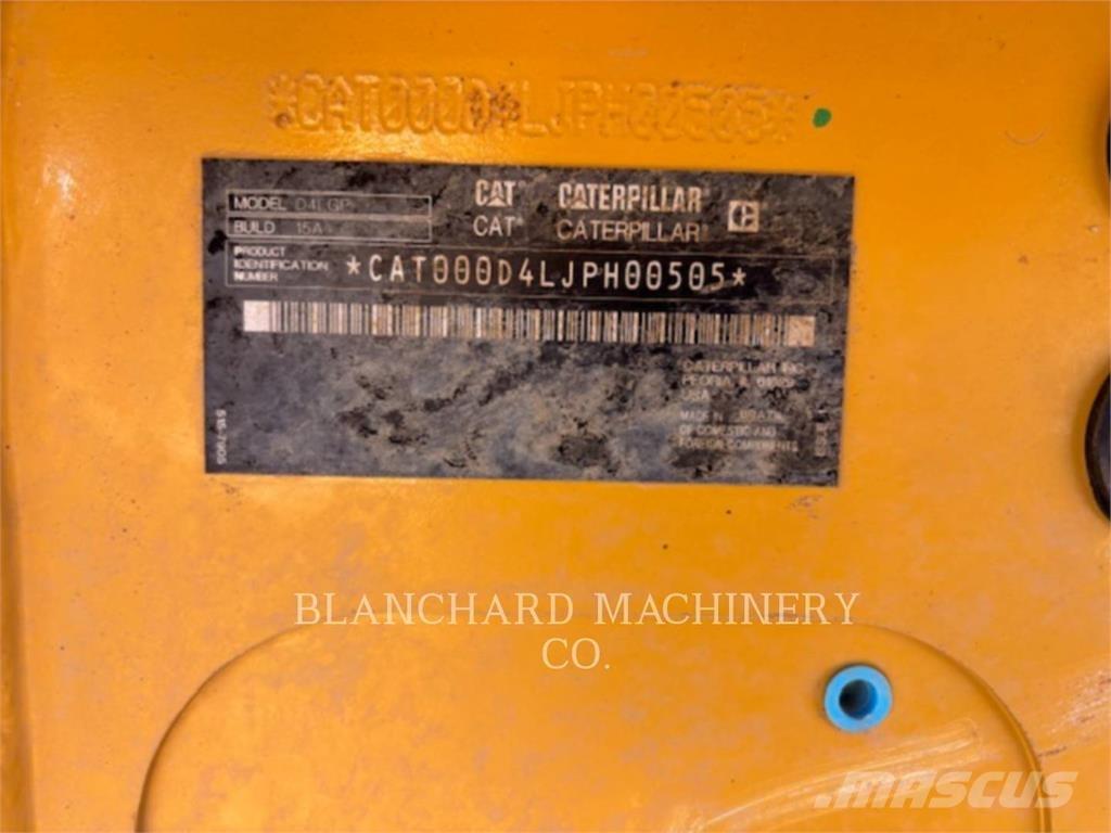 CAT D4 LGP 履帶推土機