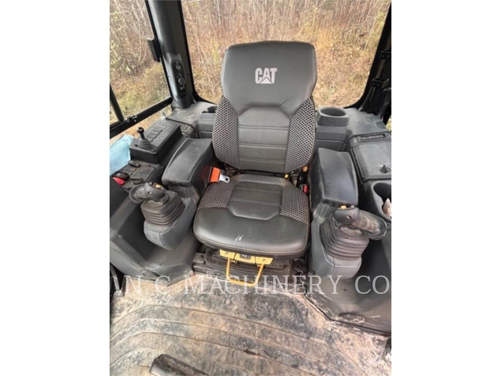 CAT D4 LGPVPAT 履帶推土機