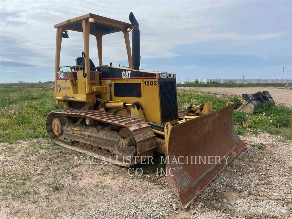 CAT D4C 履帶推土機