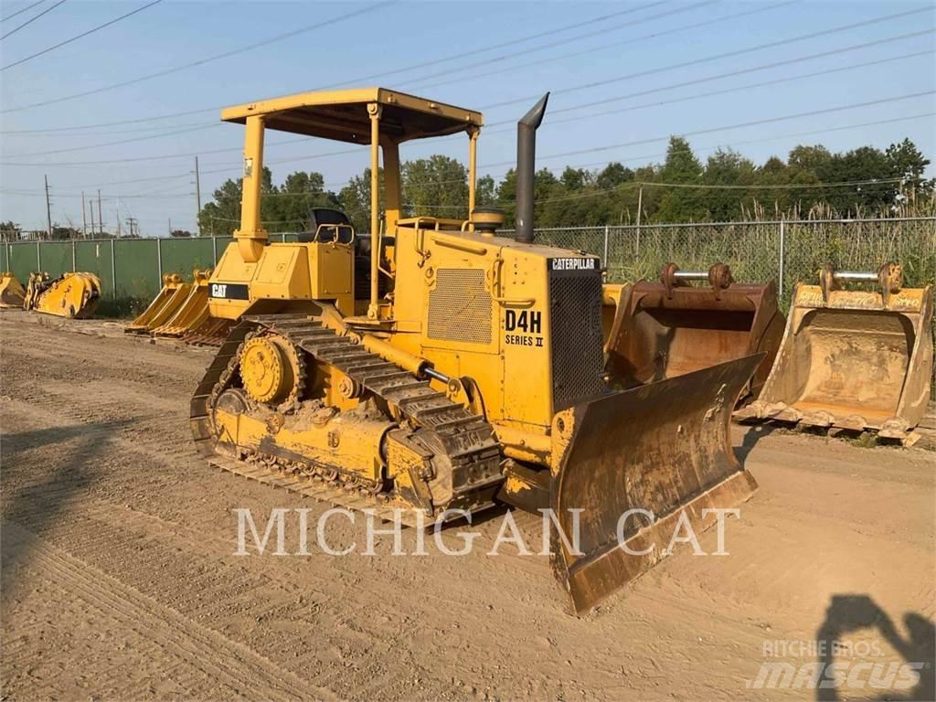 CAT D4H 履帶推土機