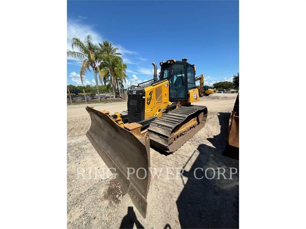 CAT D4VPEW 履帶推土機