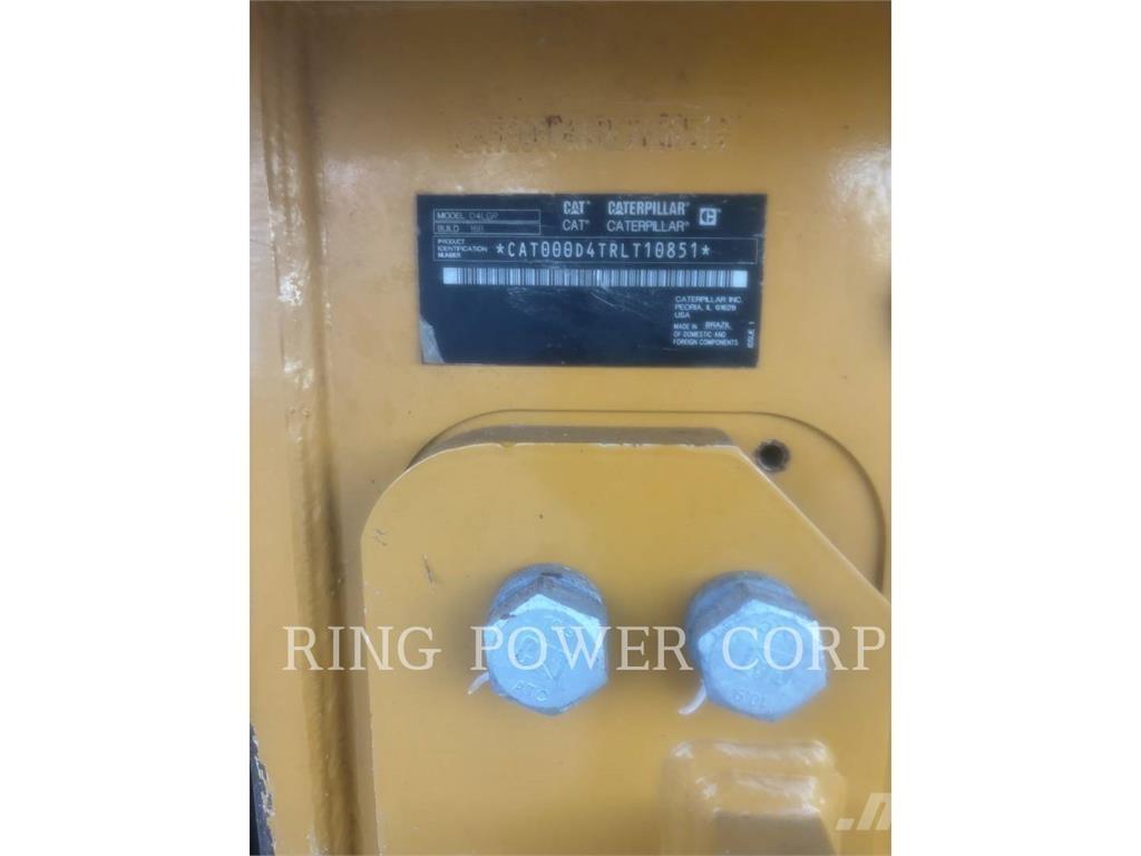 CAT D4VPEW 履帶推土機