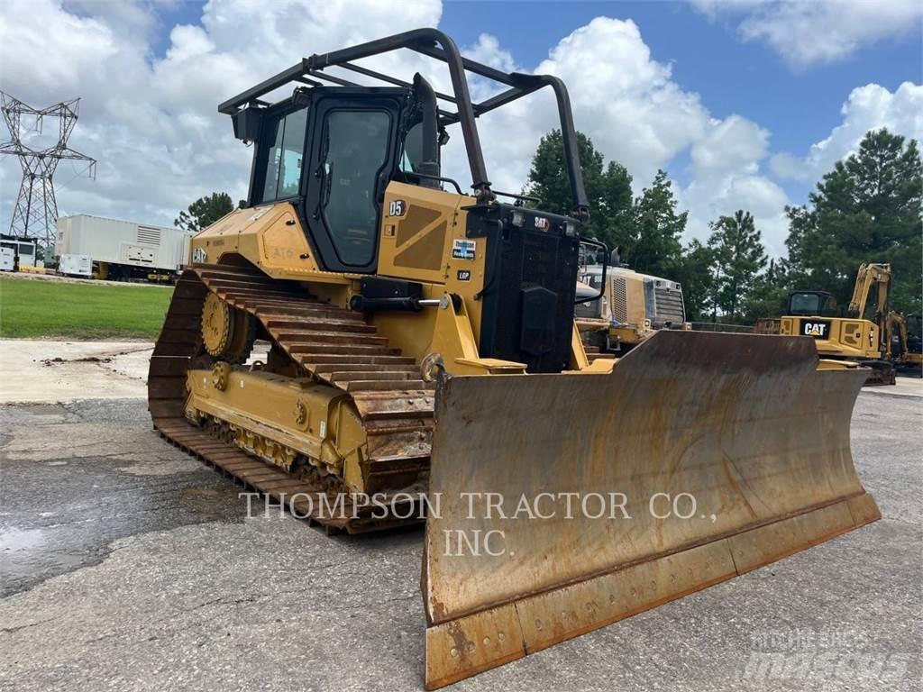 CAT D5 履帶推土機