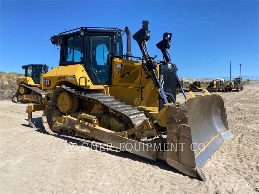 CAT D5 履帶推土機