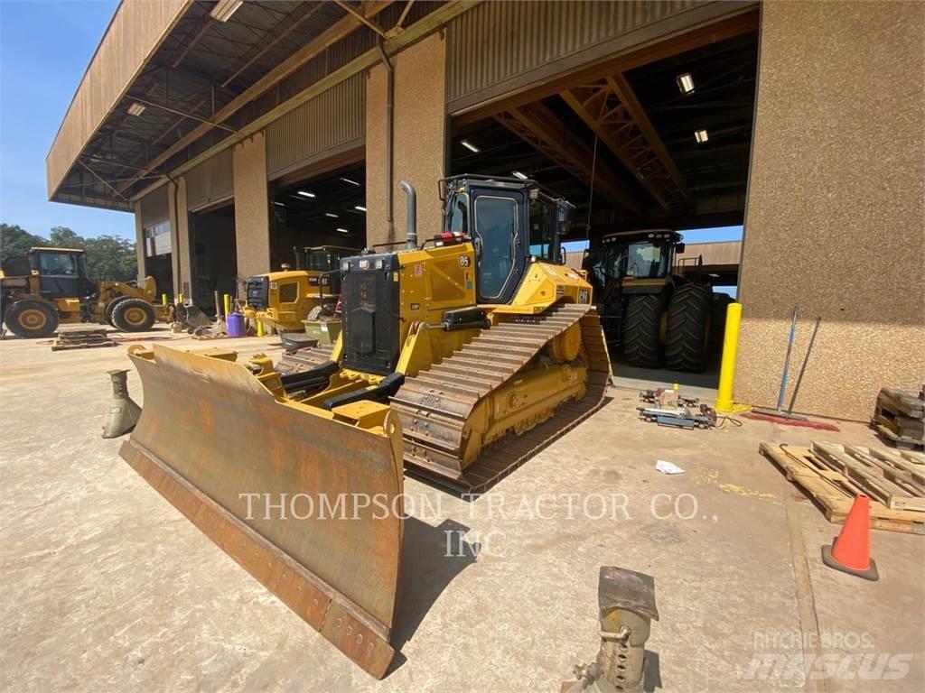 CAT D5 履帶推土機