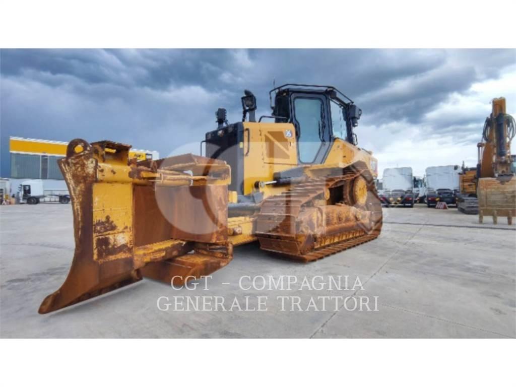 CAT D5 履帶推土機