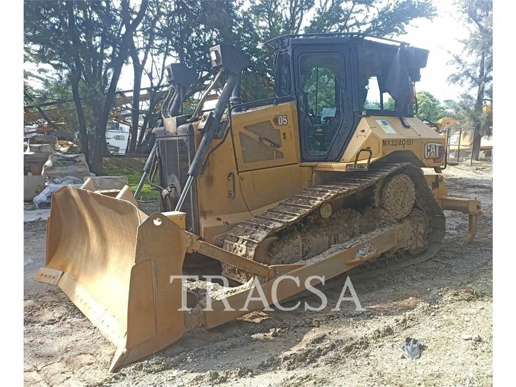 CAT D5 曳引機