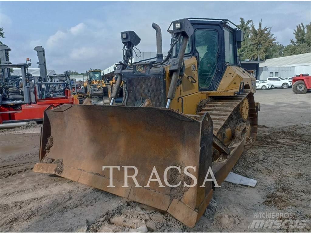 CAT D5 履帶推土機