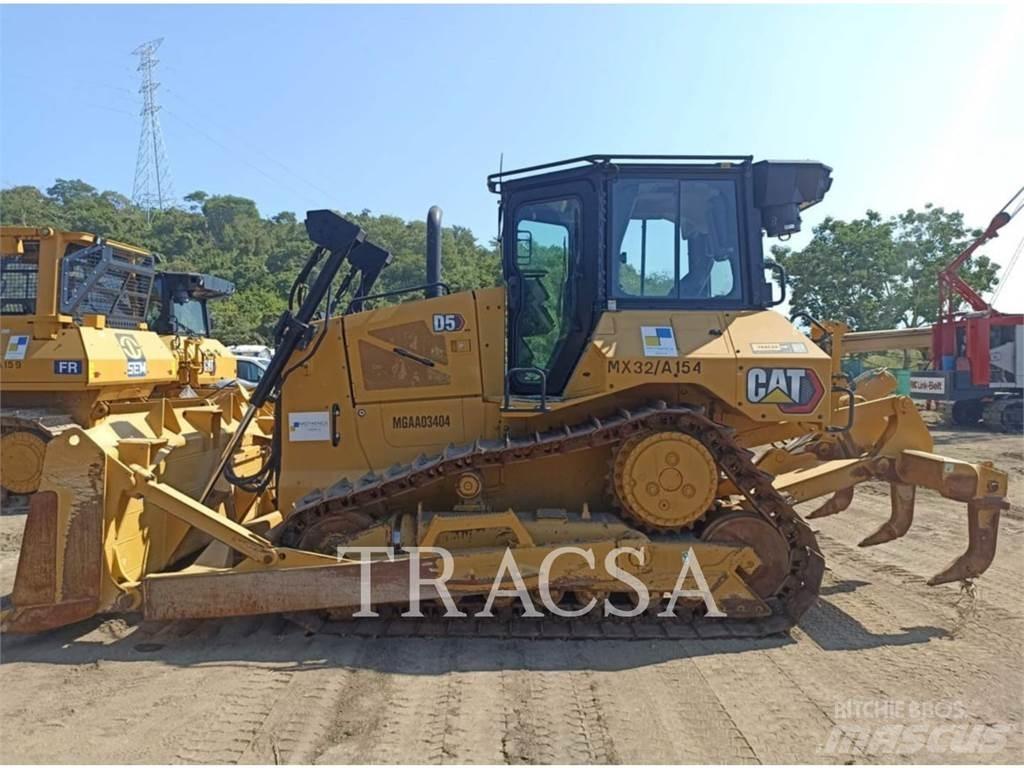 CAT D5 履帶推土機