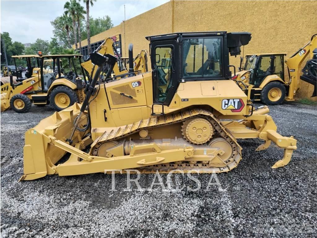 CAT D5 履帶推土機