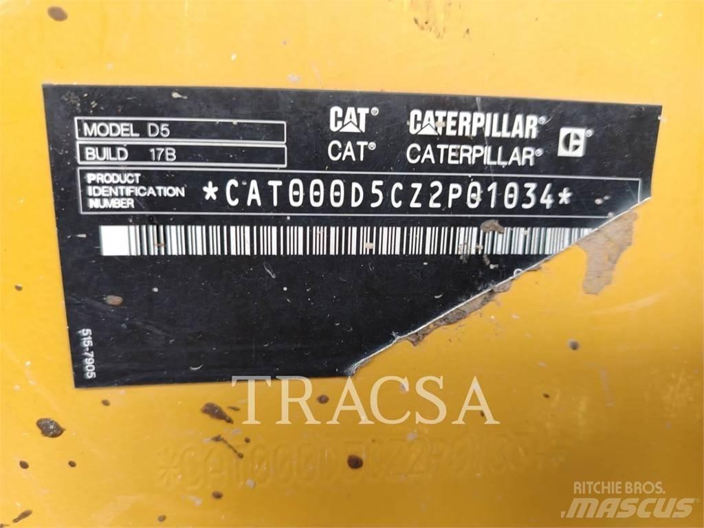 CAT D5 履帶推土機