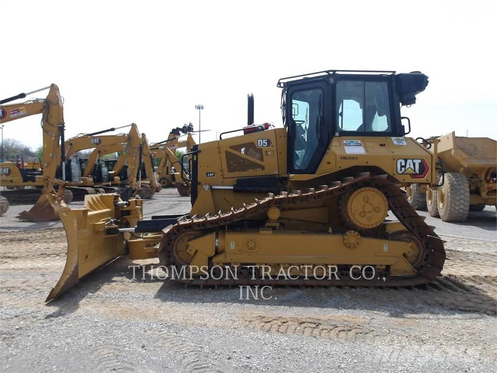 CAT D5 履帶推土機