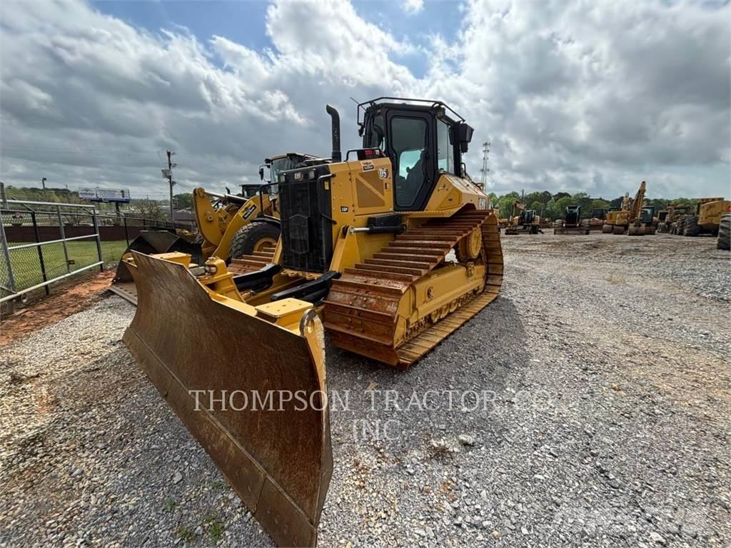 CAT D5 履帶推土機