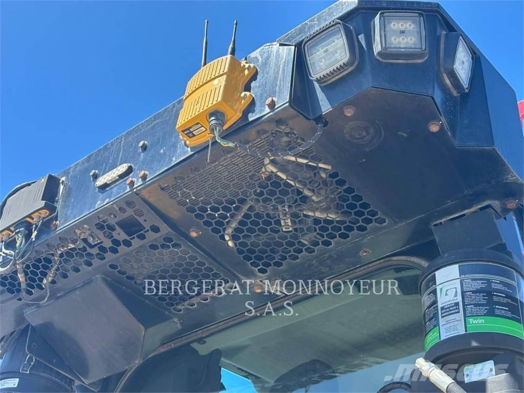 CAT D5 履帶推土機