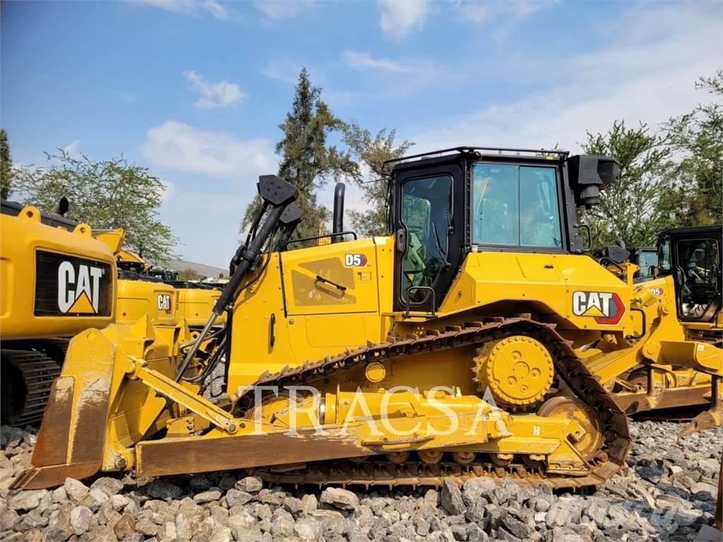 CAT D5 履帶推土機