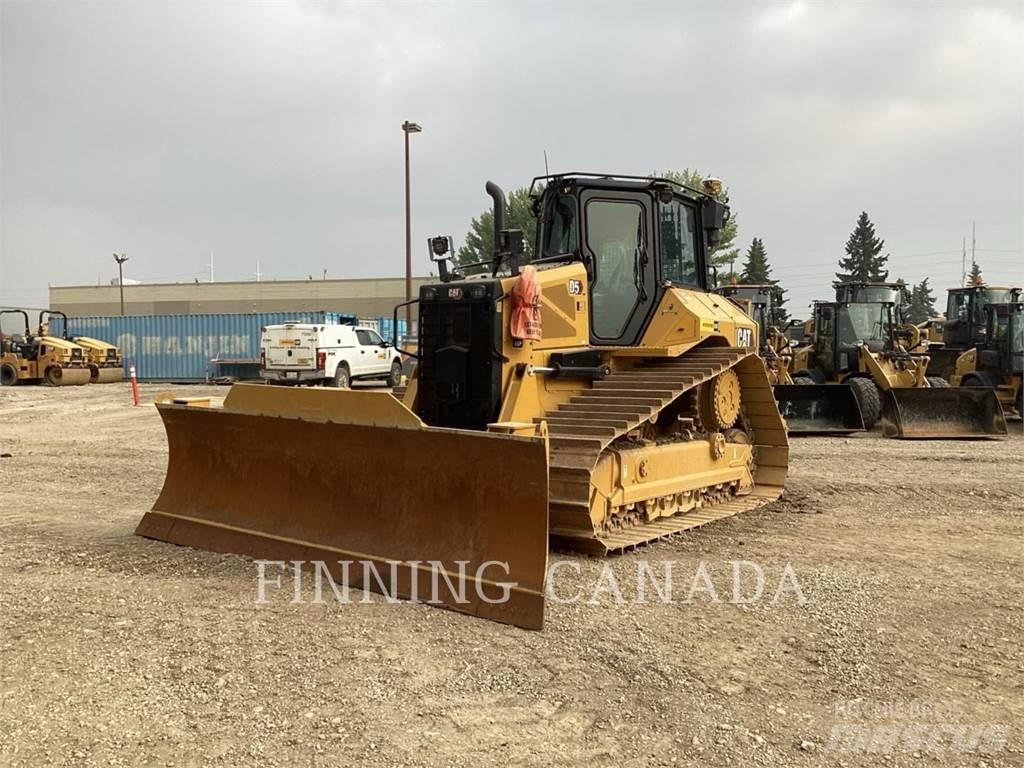 CAT D5-17 履帶推土機