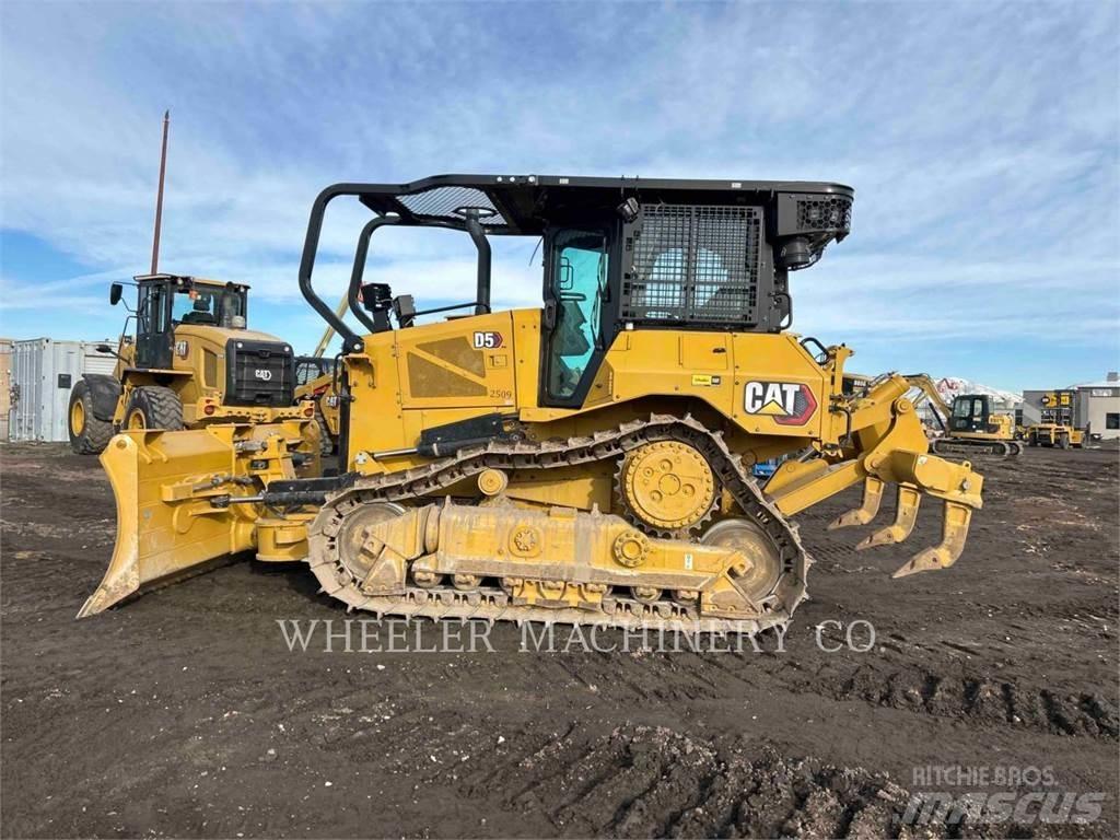 CAT D5-17 XL 履帶推土機