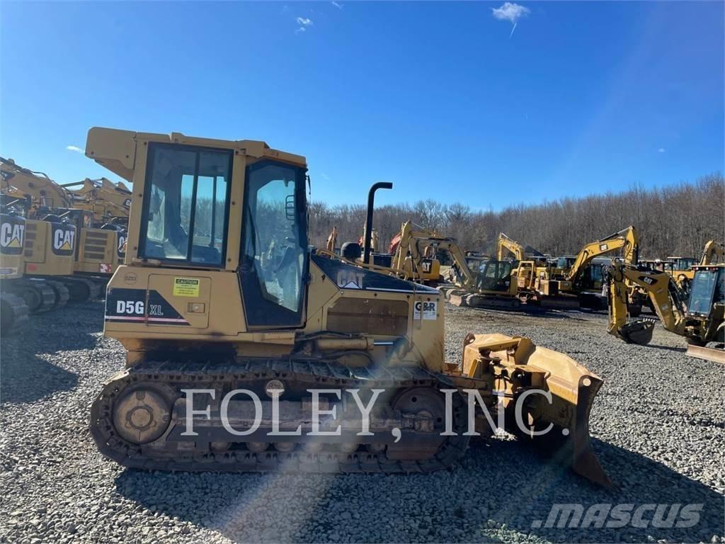 CAT D5G 履帶推土機