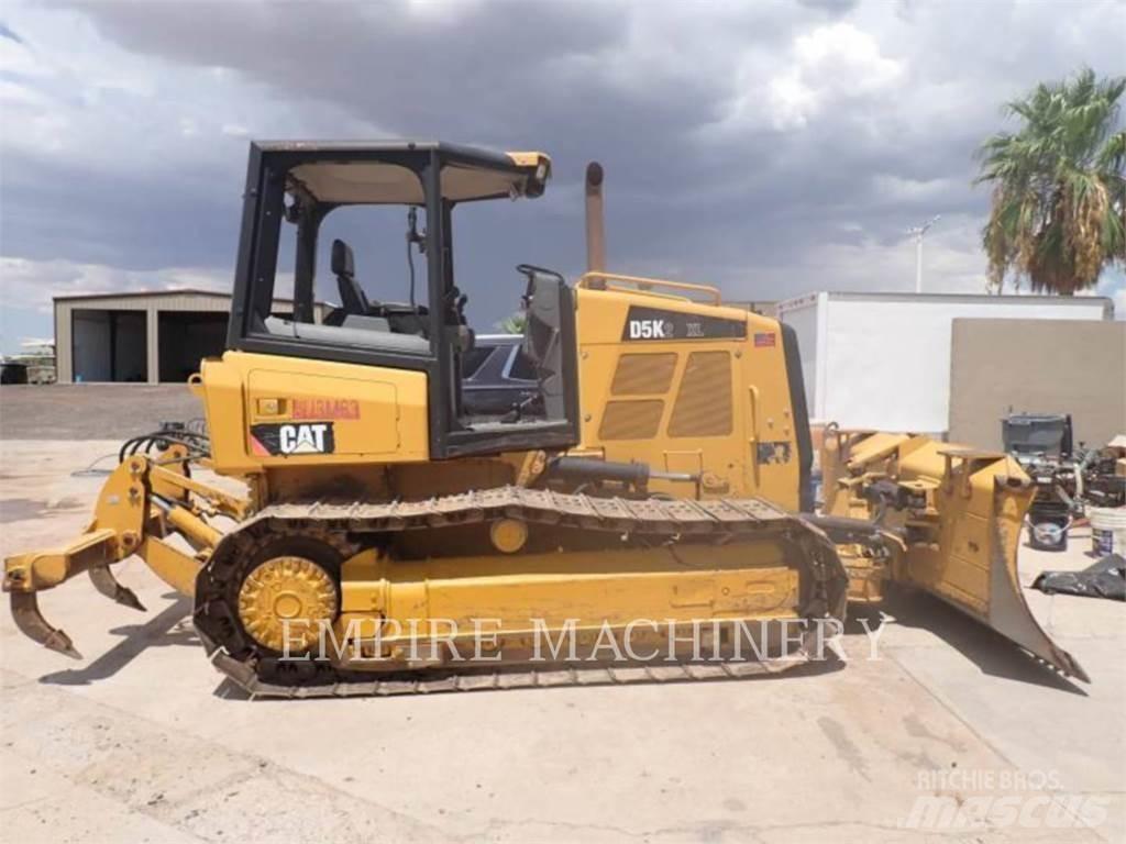 CAT D5K 履帶推土機