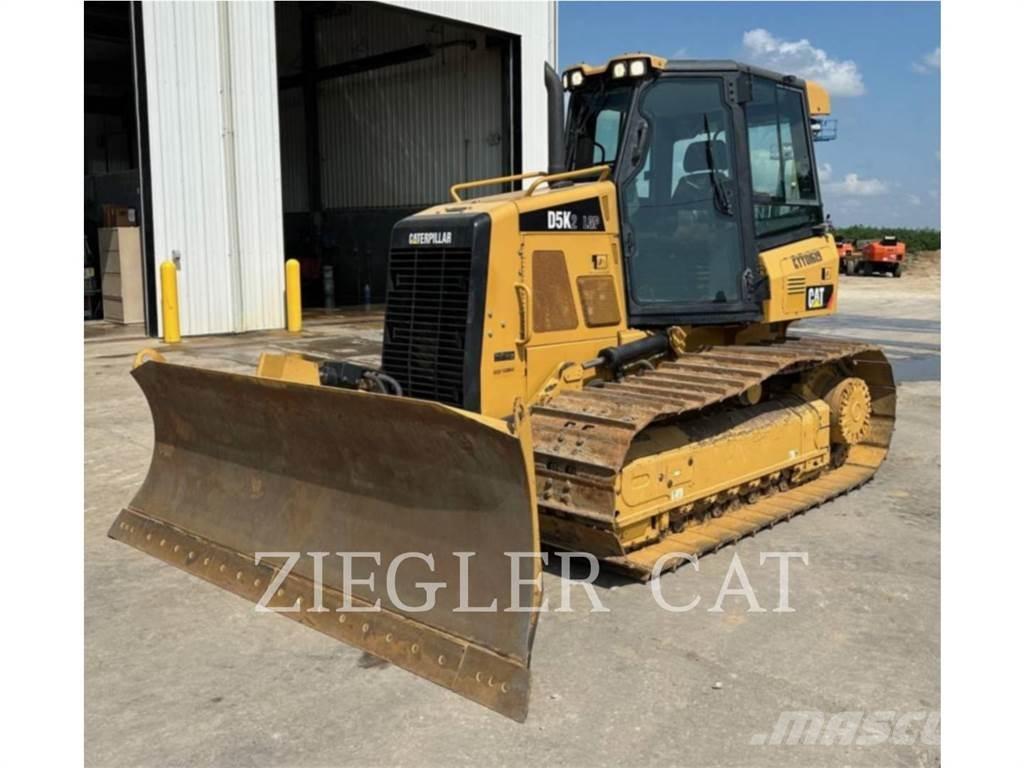 CAT D5K 履帶推土機