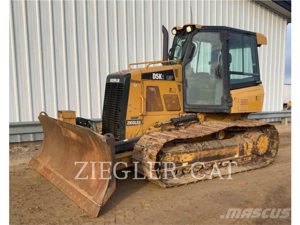 CAT D5K 履帶推土機