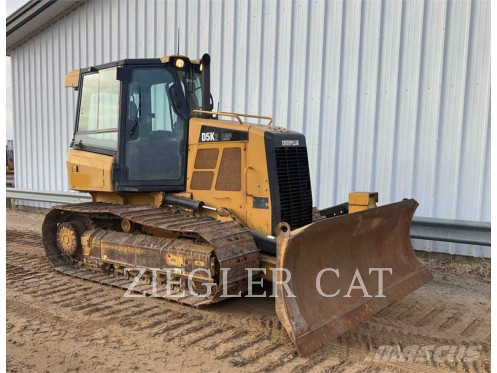 CAT D5K 履帶推土機