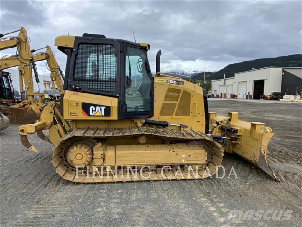 CAT D5K2 履帶推土機