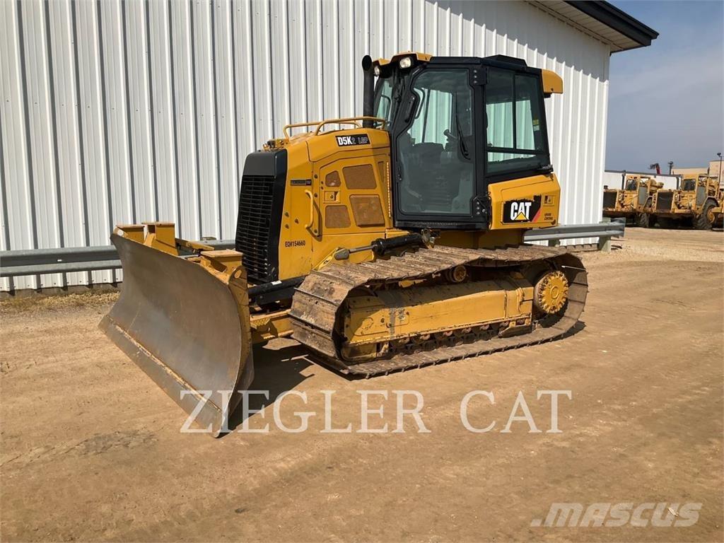 CAT D5K2 履帶推土機