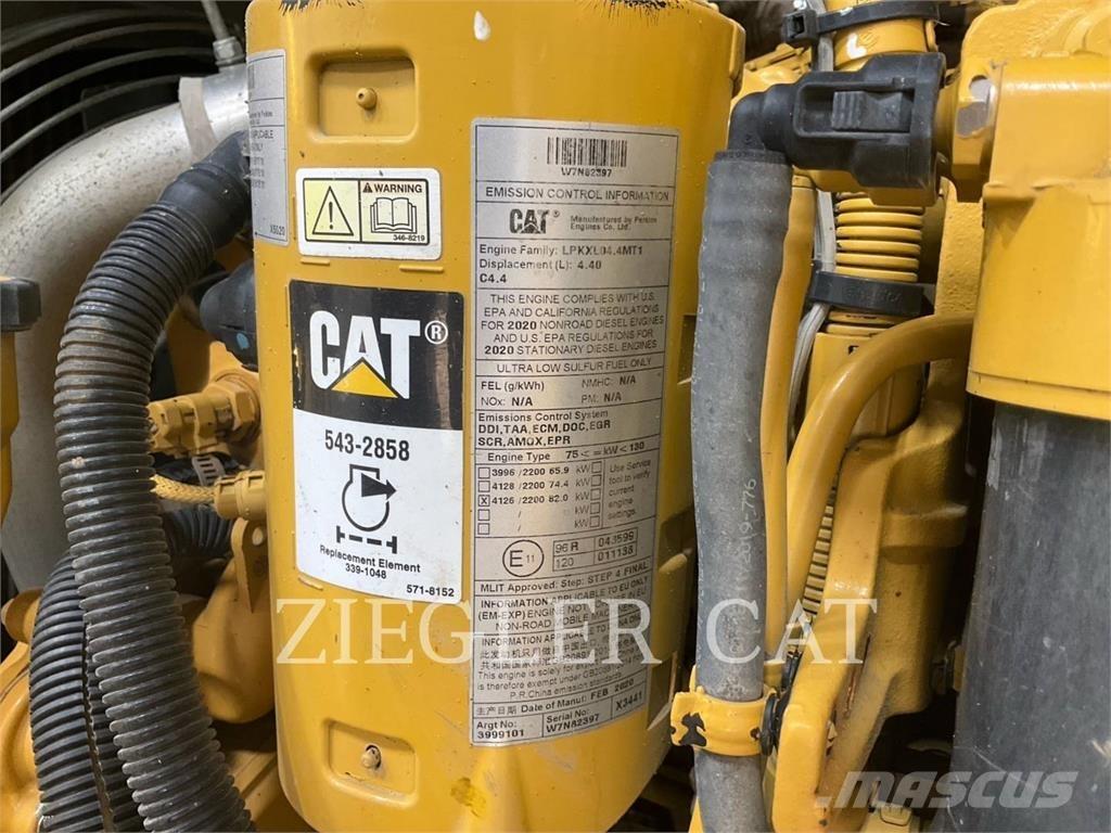 CAT D5K2 履帶推土機